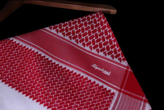 عرض شماغ اليشمك 2025 – فخامة بلا حدود! 3 Gl3e c8XAAADOoc - عرض شماغ اليشمك 2025 – فخامة بلا حدود!