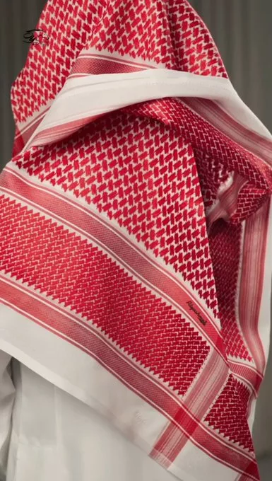 عرض شماغ اليشمك 2025 – فخامة بلا حدود! 2 - عرض شماغ اليشمك 2025 – فخامة بلا حدود!